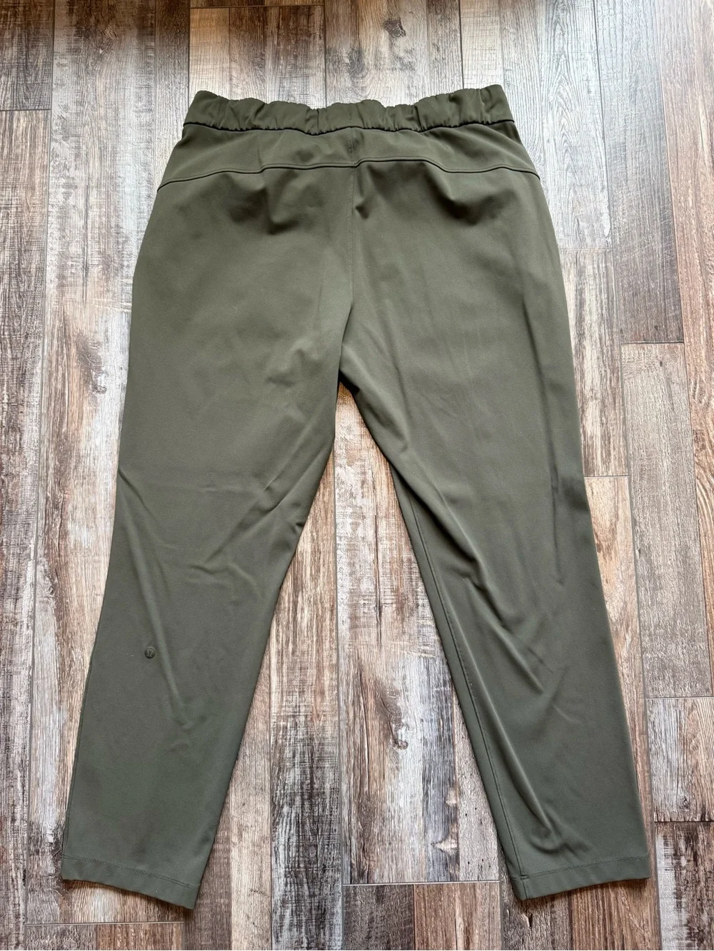 lululemon athletica Olive Drawstring Jogger